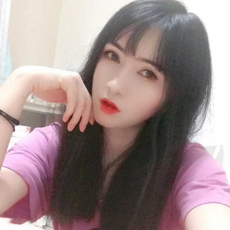 新人夏夏